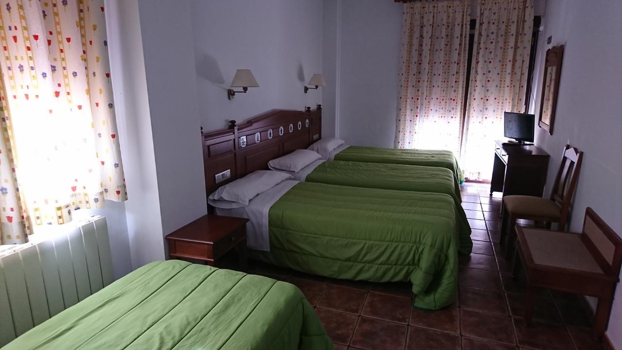 Hospedería Los Cahorros Monachil Exterior foto